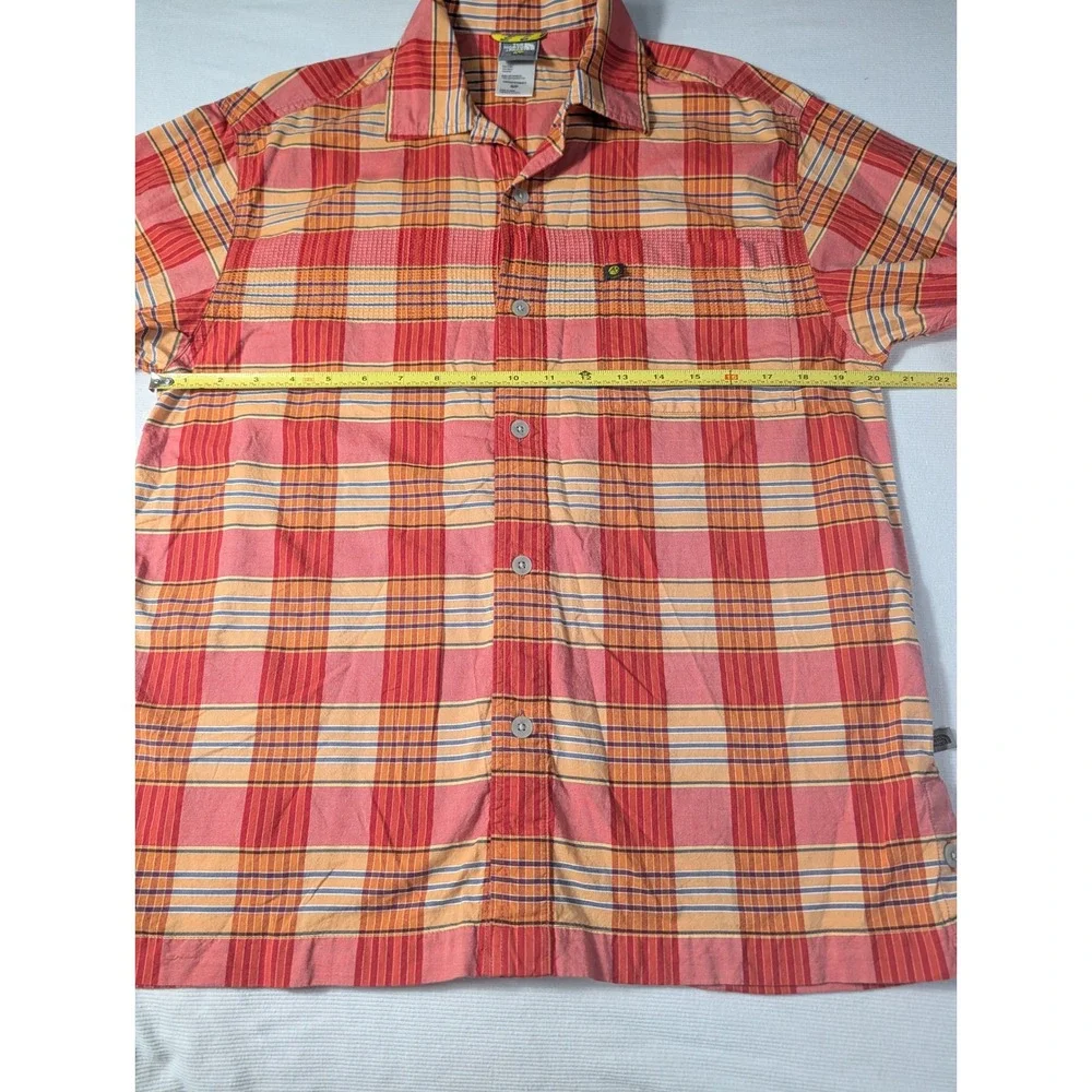 The North Face A5 Series Men Small Red Orange Plaid Short Sleeve Button Up 688